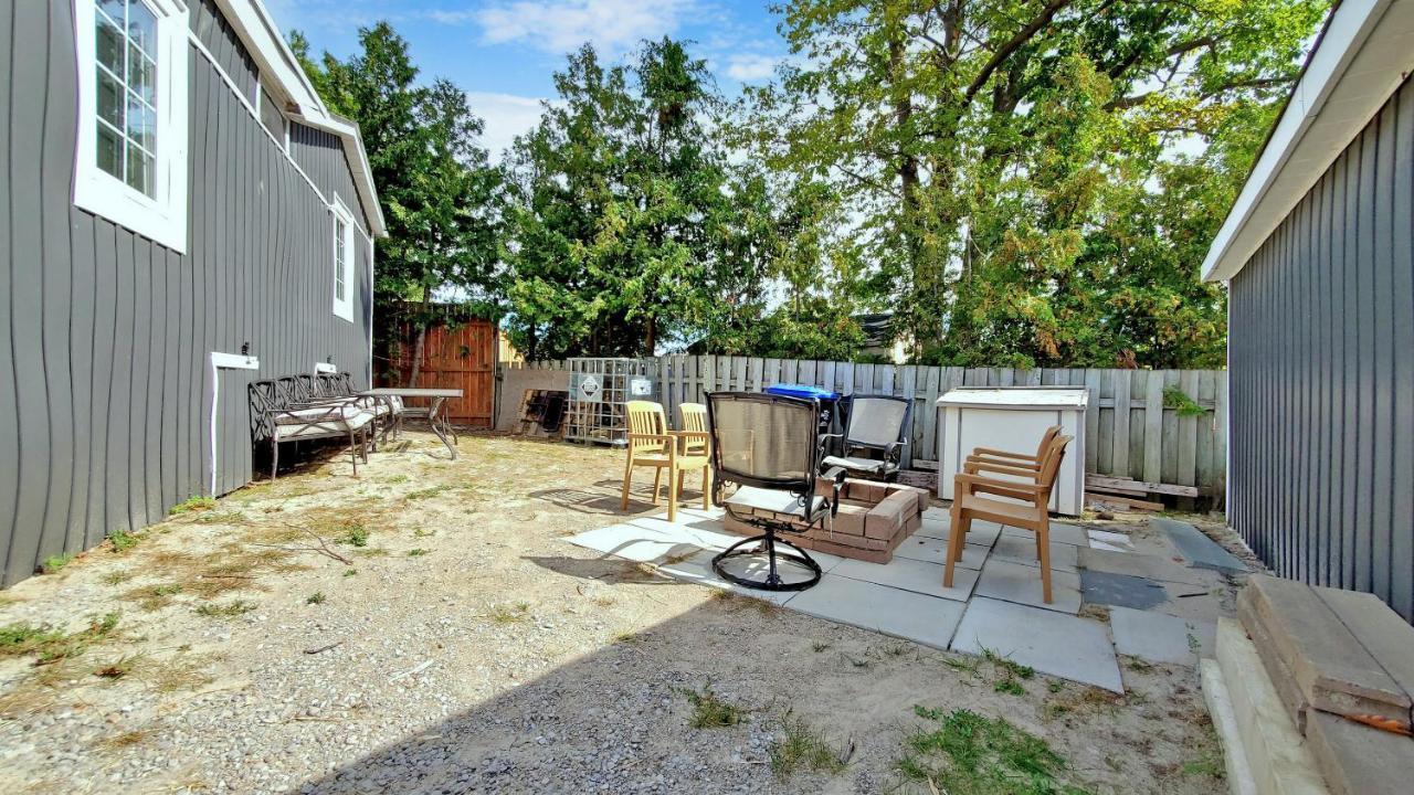Main Beach River Retreat - Wasaga Beach 1 - Main Strip - 93 Mosley St Ngoại thất bức ảnh
